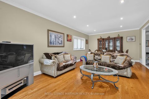 Photo 7 at 378 Rustic Road, Maple Leaf, Toronto