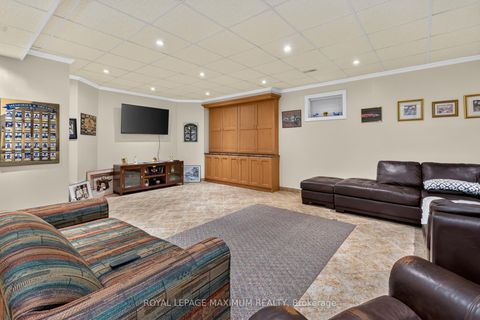 Photo 26 at 378 Rustic Road, Maple Leaf, Toronto
