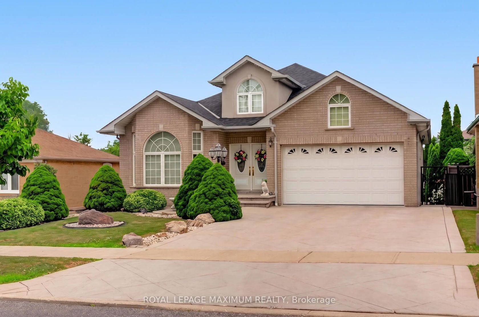378 Rustic Road, Maple Leaf, Toronto 