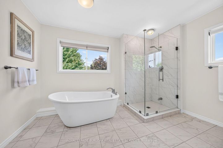 Photo 32 at 2203 Turnberry Road, Rose, Burlington