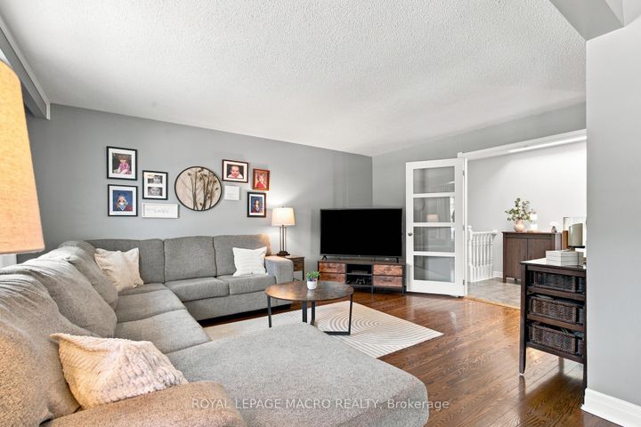 Photo 5 at 554 Chamberlain Road, Appleby, Burlington
