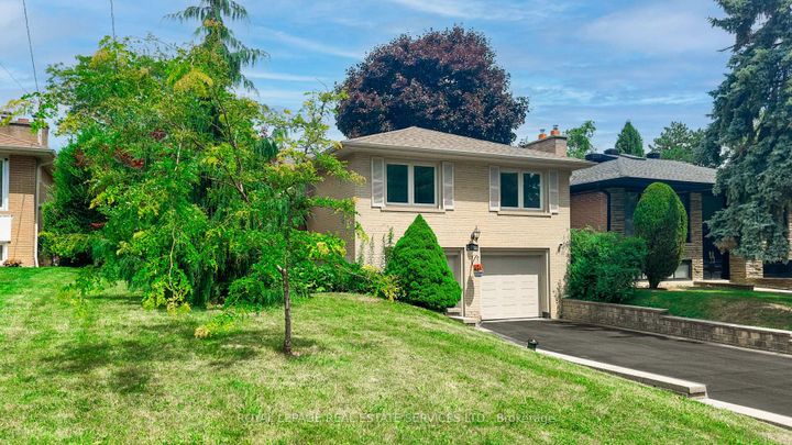 Photo 0 at 24 Burleigh Heights Drive, Bayview Village, Toronto