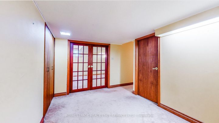 Photo 38 at 24 Burleigh Heights Drive, Bayview Village, Toronto