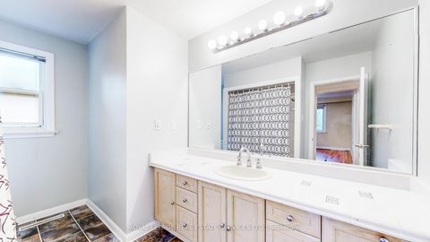 Photo 27 at 24 Burleigh Heights Drive, Bayview Village, Toronto