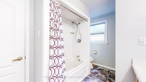 Photo 28 at 24 Burleigh Heights Drive, Bayview Village, Toronto