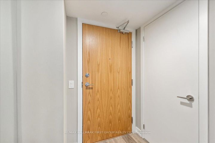 Photo 4 at 510 - 1455 Celebration Drive, Bay Ridges, Pickering