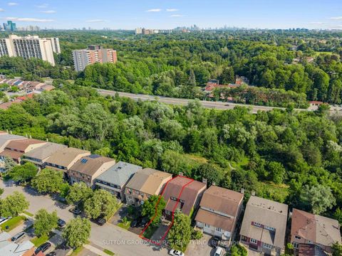Photo 46 at 169 Robert Hicks Drive, Branson, Toronto