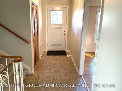 Photo 3 at 86 Hamilton Drive, Leslie Valley, Newmarket