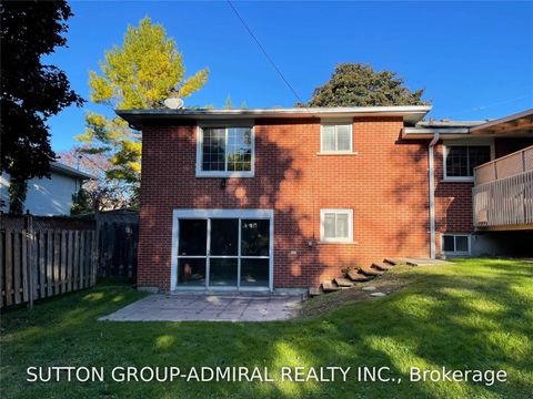 Photo 28 at 86 Hamilton Drive, Leslie Valley, Newmarket