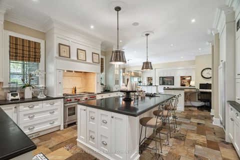 Photo 10 at 60 Parr Place, Uplands, Vaughan