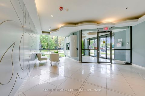 Photo 2 at 618 - 80 Esther Lorrie Drive, Clairville, Toronto