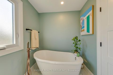 Photo 19 at 2257 Lawrence Avenue W, Humber Heights, Toronto