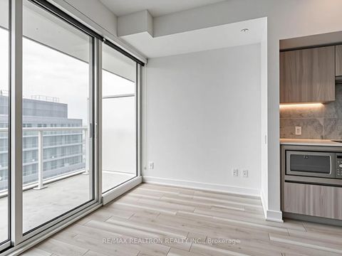 Photo 8 at 1216 - 19 Bathurst Street, Waterfront Communities C1, Toronto