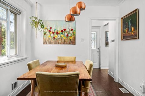 Photo 9 at 30 Garside Crescent, Amesbury, Toronto