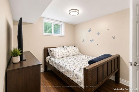 Photo 30 at 30 Garside Crescent, Amesbury, Toronto