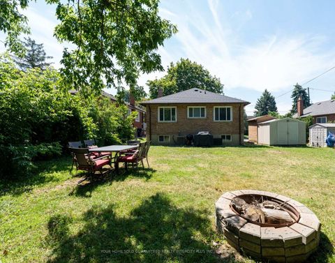 Photo 34 at 30 Garside Crescent, Amesbury, Toronto