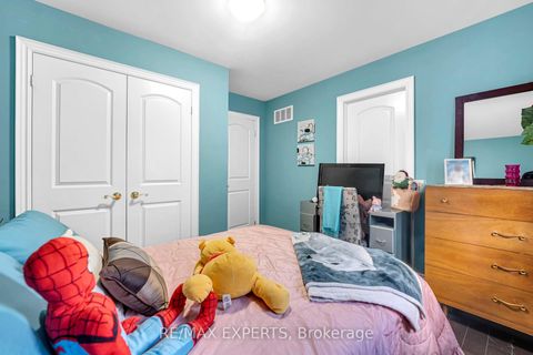 Photo 16 at 18 Cobalt Street, Mount Dennis, Toronto