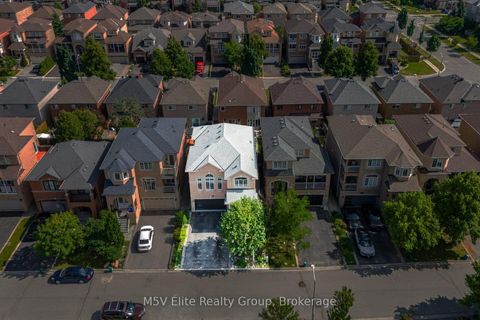 Photo 1 at 168 Sail Crescent, Vellore Village, Vaughan