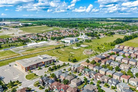 Photo 45 at 168 Sail Crescent, Vellore Village, Vaughan