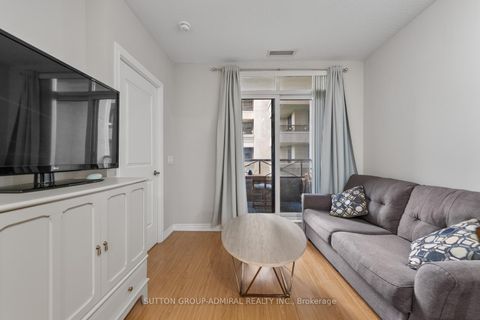Photo 9 at 215 - 9255 Jane Street, Maple, Vaughan