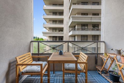 Photo 13 at 215 - 9255 Jane Street, Maple, Vaughan