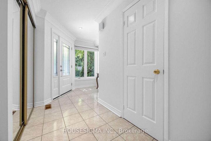 Photo 1 at 7 - 2199 Burnhamthorpe Road W, Erin Mills, Mississauga