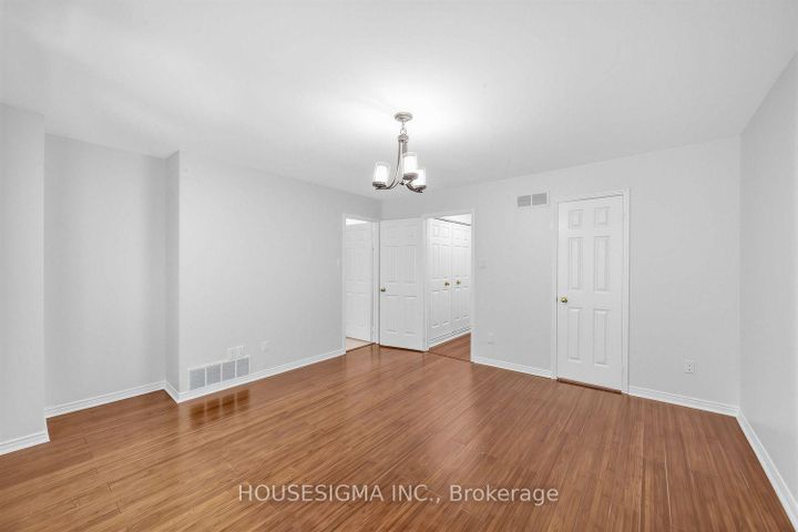 Photo 17 at 7 - 2199 Burnhamthorpe Road W, Erin Mills, Mississauga