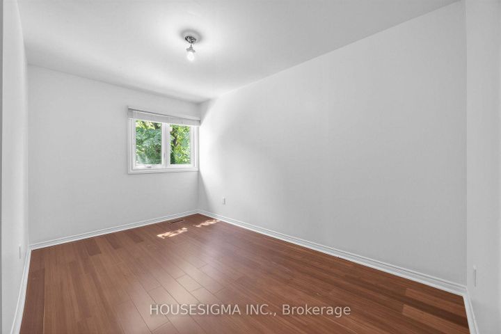 Photo 20 at 7 - 2199 Burnhamthorpe Road W, Erin Mills, Mississauga