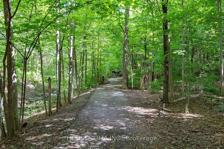 Photo 30 at 7 - 2199 Burnhamthorpe Road W, Erin Mills, Mississauga