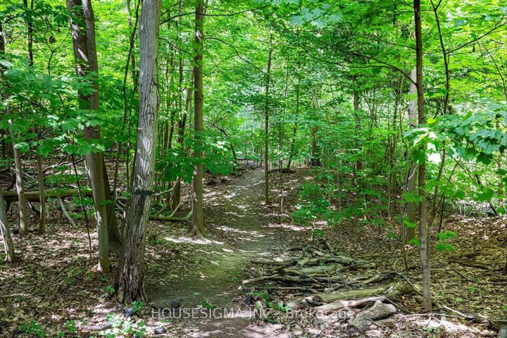 Photo 31 at 7 - 2199 Burnhamthorpe Road W, Erin Mills, Mississauga