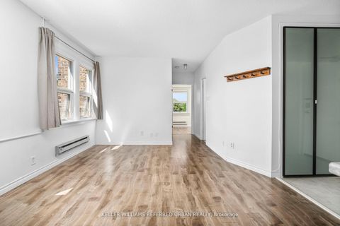 Photo 9 at 407 - 114 Vaughan Road, Cedarvale, Toronto