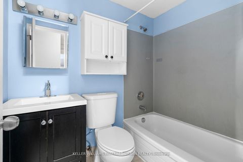 Photo 11 at 407 - 114 Vaughan Road, Cedarvale, Toronto