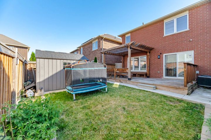 Photo 40 at 49 Robert Parkinson Drive, Northwest Brampton, Brampton