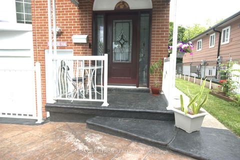 Photo 1 at 187 Apache Trail, Pleasant View, Toronto