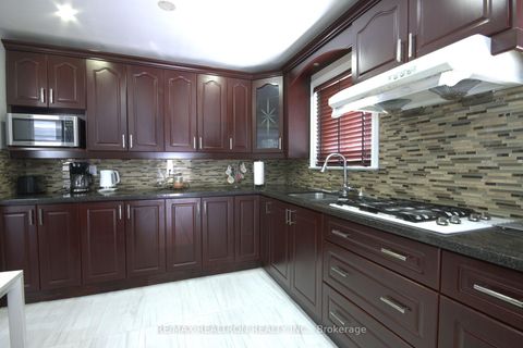 Photo 8 at 187 Apache Trail, Pleasant View, Toronto