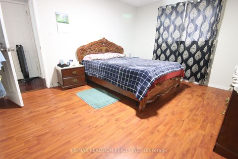 Photo 17 at 187 Apache Trail, Pleasant View, Toronto