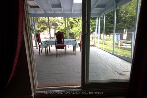 Photo 21 at 187 Apache Trail, Pleasant View, Toronto