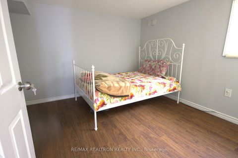 Photo 23 at 187 Apache Trail, Pleasant View, Toronto
