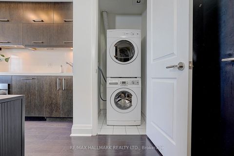 Photo 34 at 2906 - 65 St Mary Street, Bay Street Corridor, Toronto