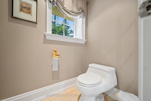 Photo 14 at 7 Purling Place, Don Mills, Toronto