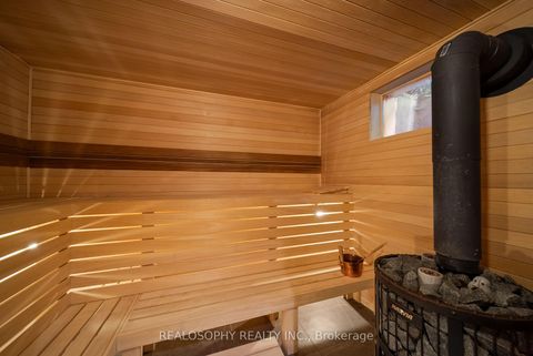 Photo 34 at 7 Purling Place, Don Mills, Toronto