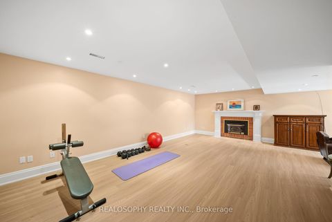 Photo 37 at 7 Purling Place, Don Mills, Toronto