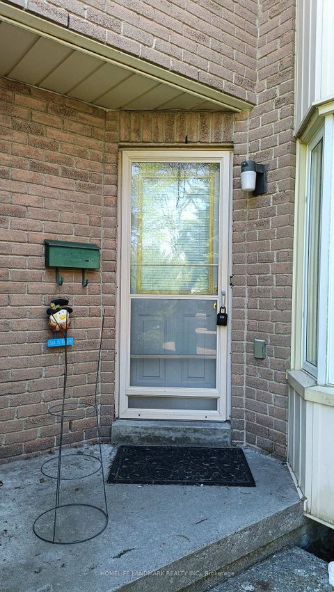 Photo 2 at 113 Wintermute Boulevard, Steeles, Toronto