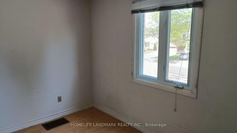 Photo 16 at 113 Wintermute Boulevard, Steeles, Toronto