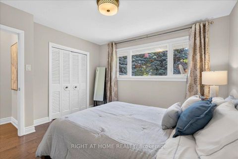 Photo 23 at 90 Renault Crescent, Humber Heights, Toronto