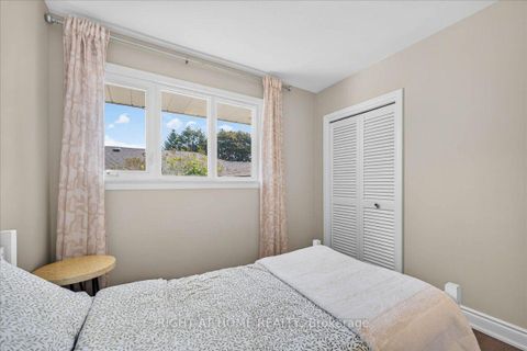 Photo 26 at 90 Renault Crescent, Humber Heights, Toronto