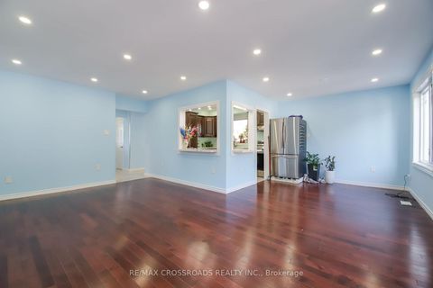 Photo 6 at 53 Giltspur Drive, Jane Heights, Toronto