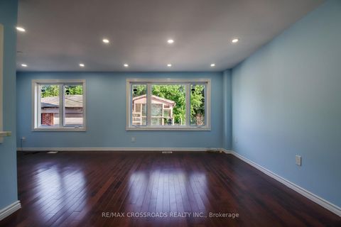 Photo 7 at 53 Giltspur Drive, Jane Heights, Toronto