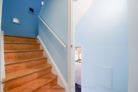 Photo 17 at 53 Giltspur Drive, Jane Heights, Toronto