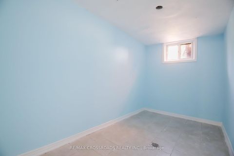 Photo 28 at 53 Giltspur Drive, Jane Heights, Toronto